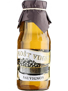 Vinný mošt SAUVIGNON 0,3 L